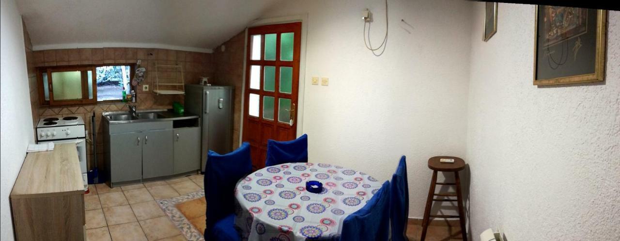 Guest House Vila Bak Budva Exteriör bild